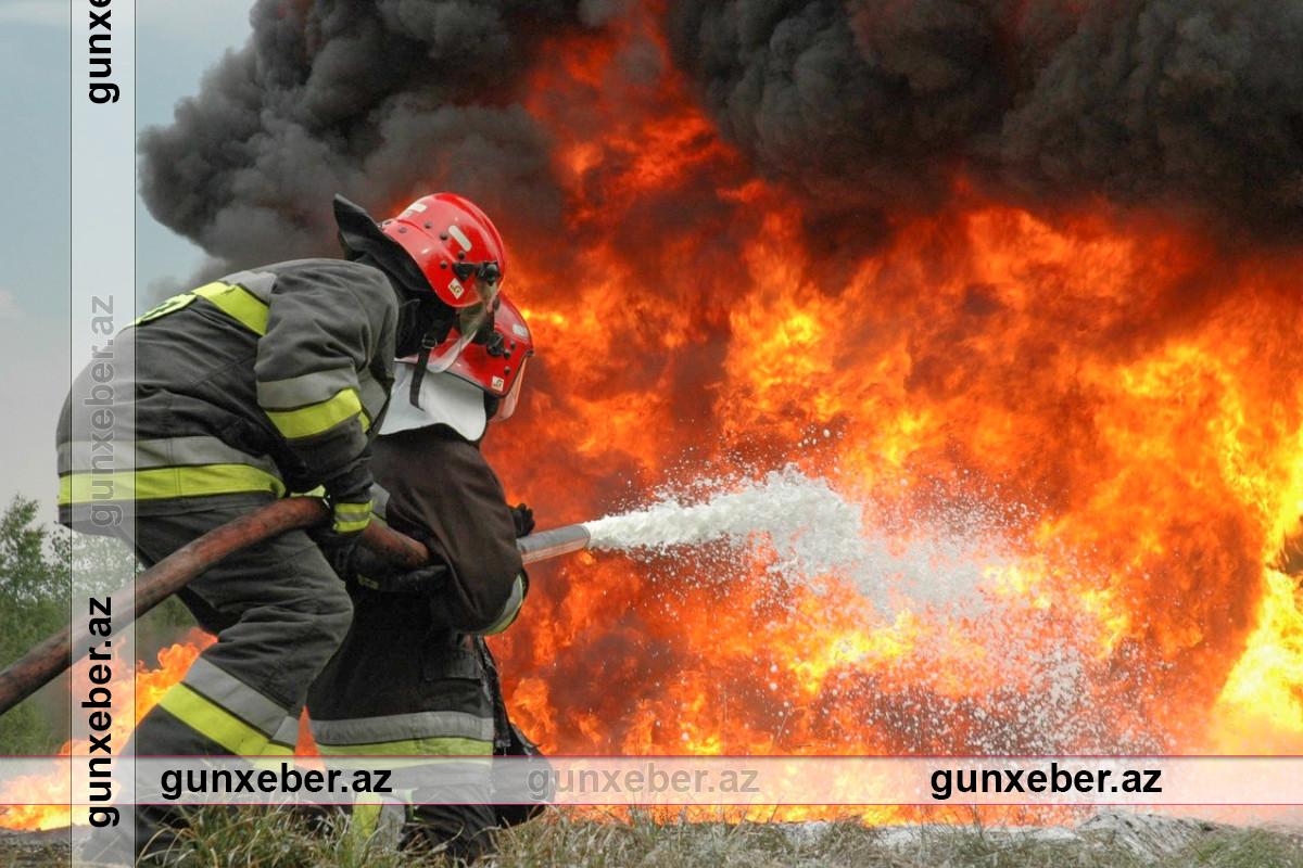 Bakıda sexdə yanğın olub