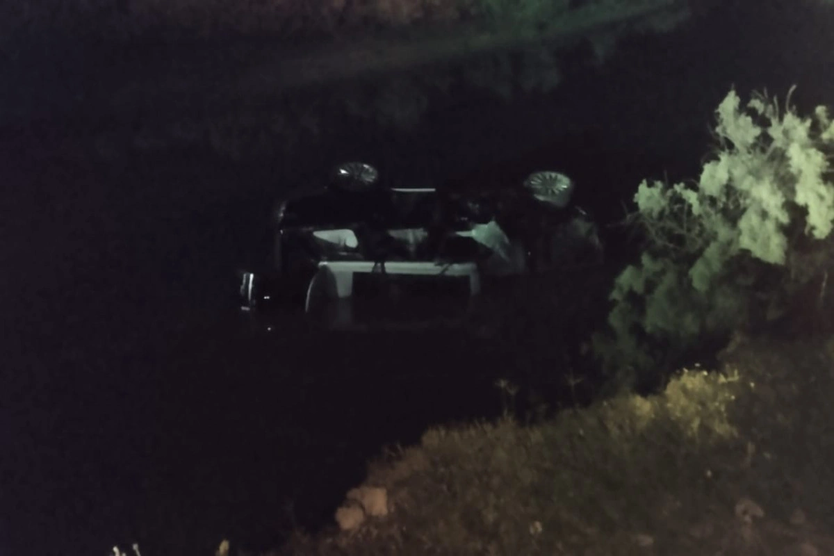 Dəniz gəzintisi faciəyə çevrildi: “Range Rover” çaya aşdı