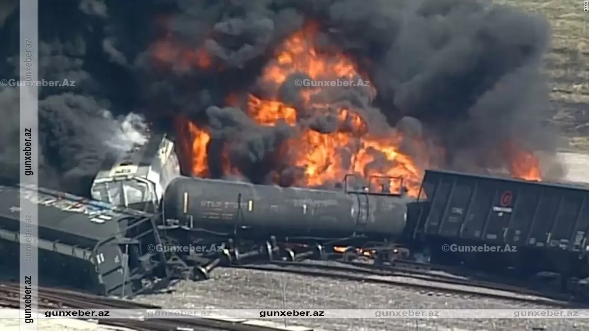 Ukrayna dronlarından Rusiyanın yanacaq daşıyan qatarına zərbə