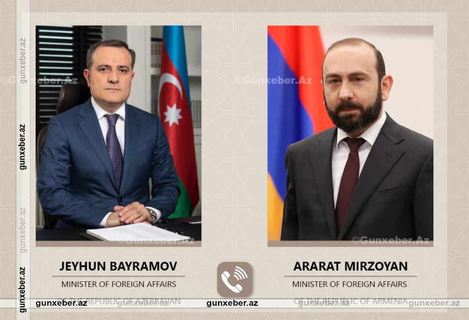 Azərbaycanın və Ermənistanın xarici işlər nazirləri arasında telefon danışığı olub