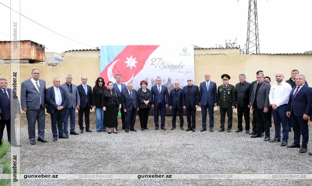 Suraxanıda 27 Sentyabr – Anım Gününə həsr olunmuş ağacəkmə aksiyası keçirilib