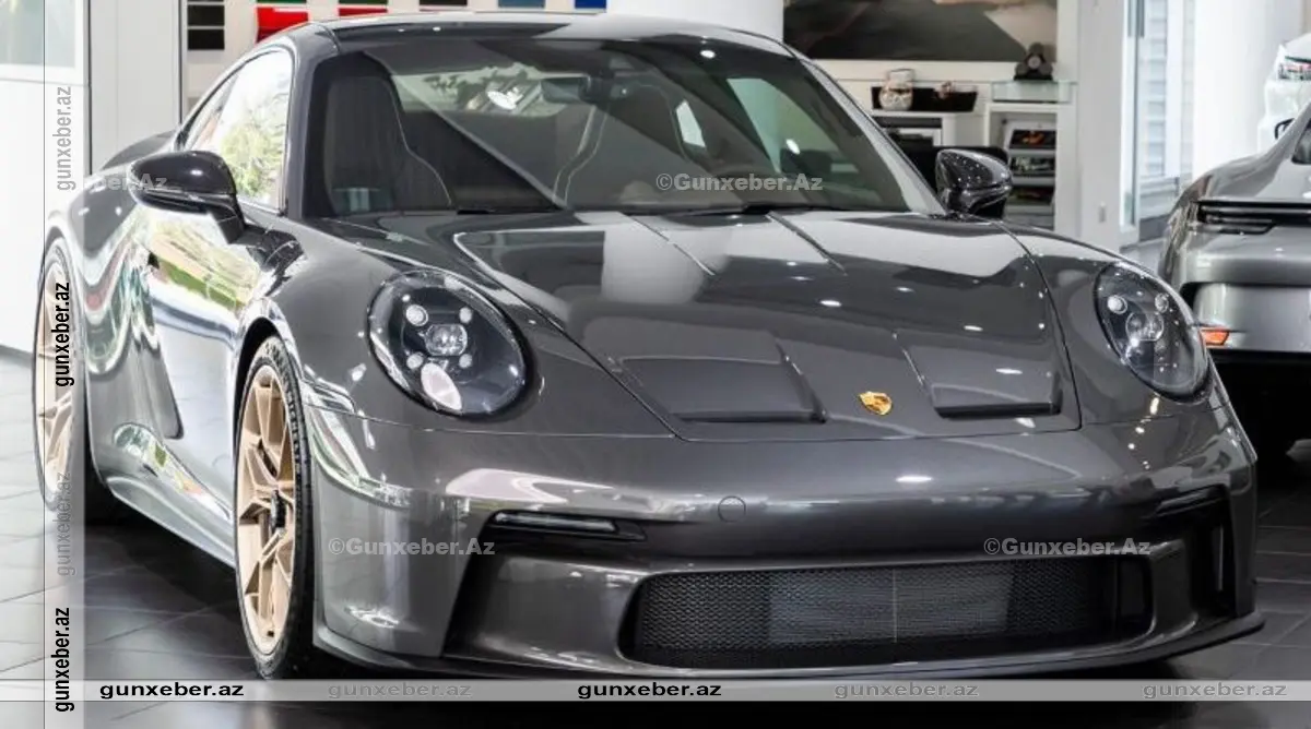 Bakıda avtomobil sexində GÜCLÜ YANĞIN: “Porsche” bir anda alovlandı