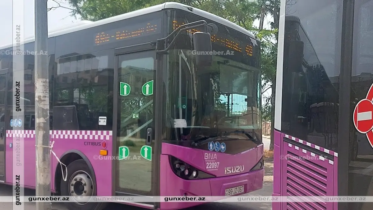Bakıda marşrut avtobusunda dava, sürücü döyüldü