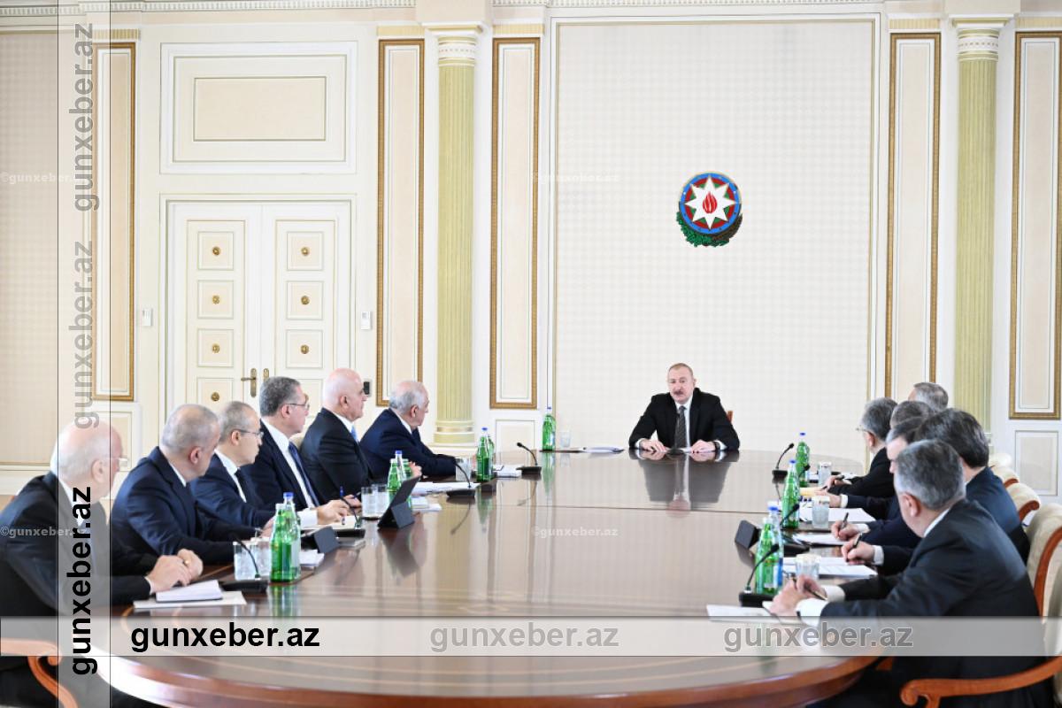 Bakı və Abşeron yarımadasında su təchizatına dair müşavirə keçirilib, Prezident çıxış edib