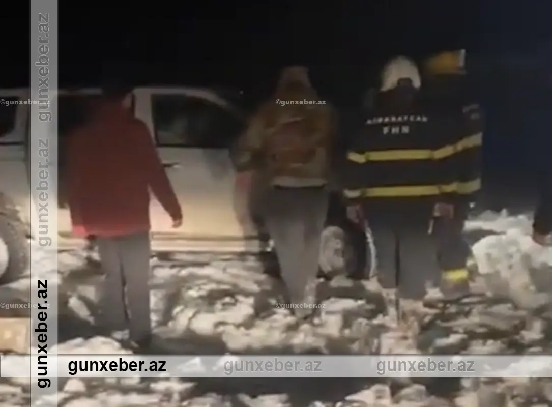 Yolların buz bağlaması nəticəsində köməksiz vəziyyətdə qalan vətəndaşların xilasedilmə GÖRÜNTÜLƏRİ