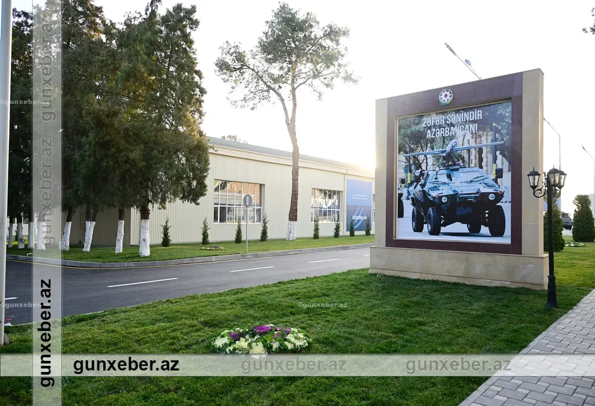 İlham Əliyev Tərtər elektromexanika zavodunun yenidənqurmadan sonra açılışında iştirak edib
