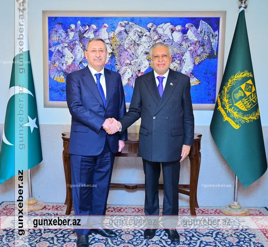 Xələf Xələfov Pakistanın xarici işlər naziri ilə görüşdü