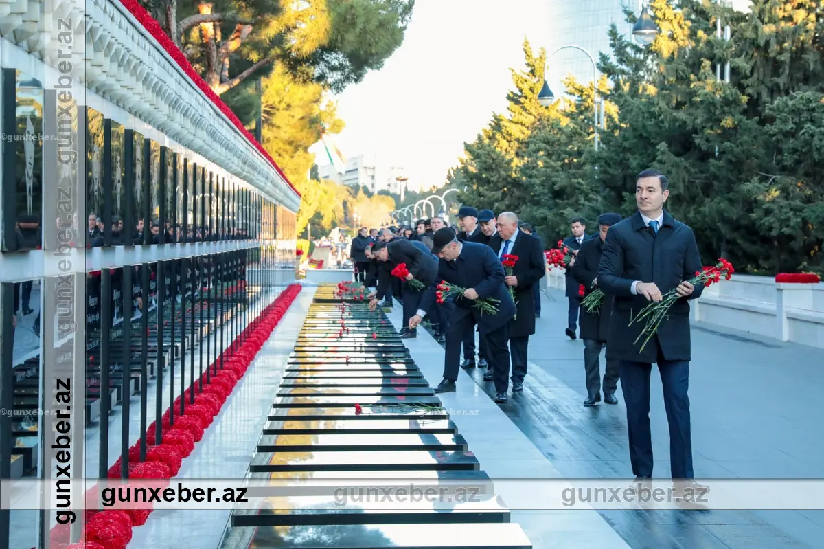 Xüsusi Rabitə və İnformasiya Təhlükəsizliyi Dövlət Xidmətində 20 Yanvar faciəsi qurbanlarının xatirəsi anılıb