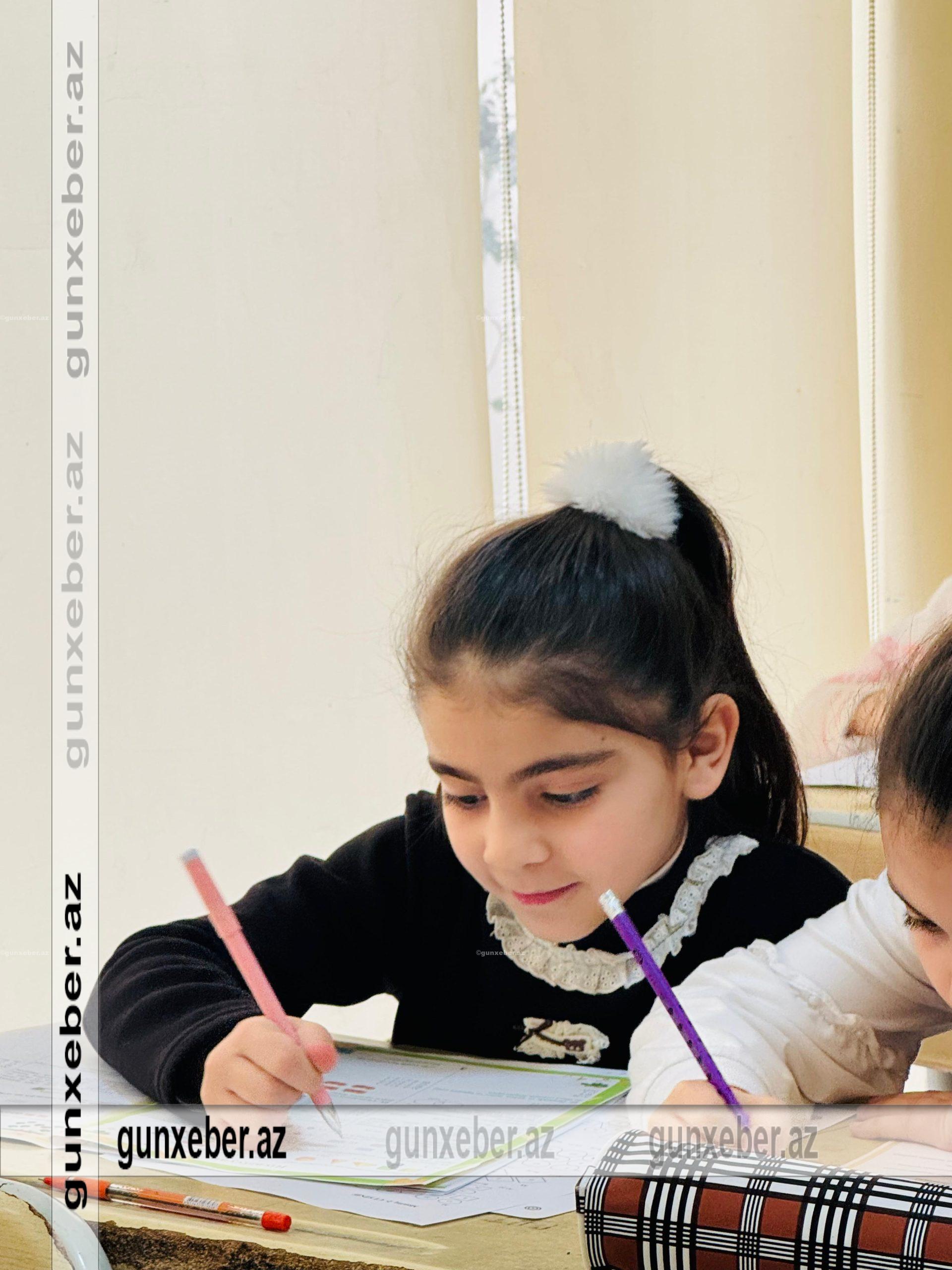 Bunker Tədris Mərkəzində 1–8-ci siniflər üzrə ibtidai sinif və təkmilləşmə sınaq imtahanı təşkil olunub