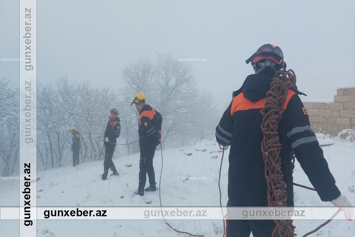 FHN qarlı havada axtarış-xilasetmə ilə bağlı təlim keçirib