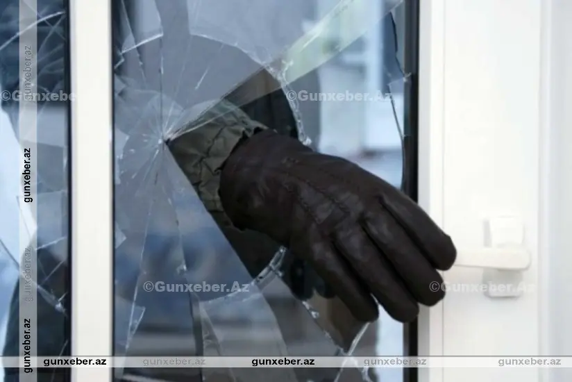 Ağcabədi və Bərdədə mağazadan oğurluq edən şəxs saxlanılıb