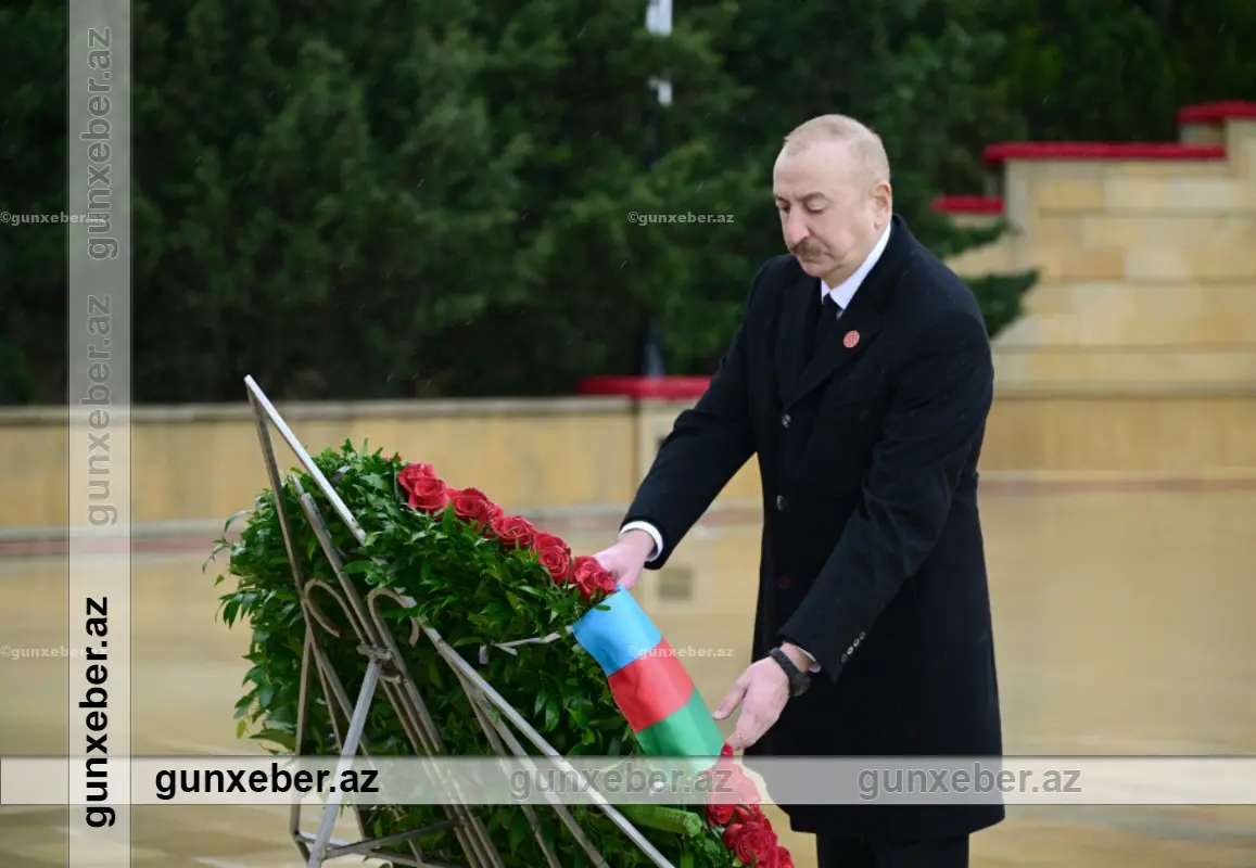 Prezident İlham Əliyev 20 Yanvar şəhidlərinin xatirəsini yad edib