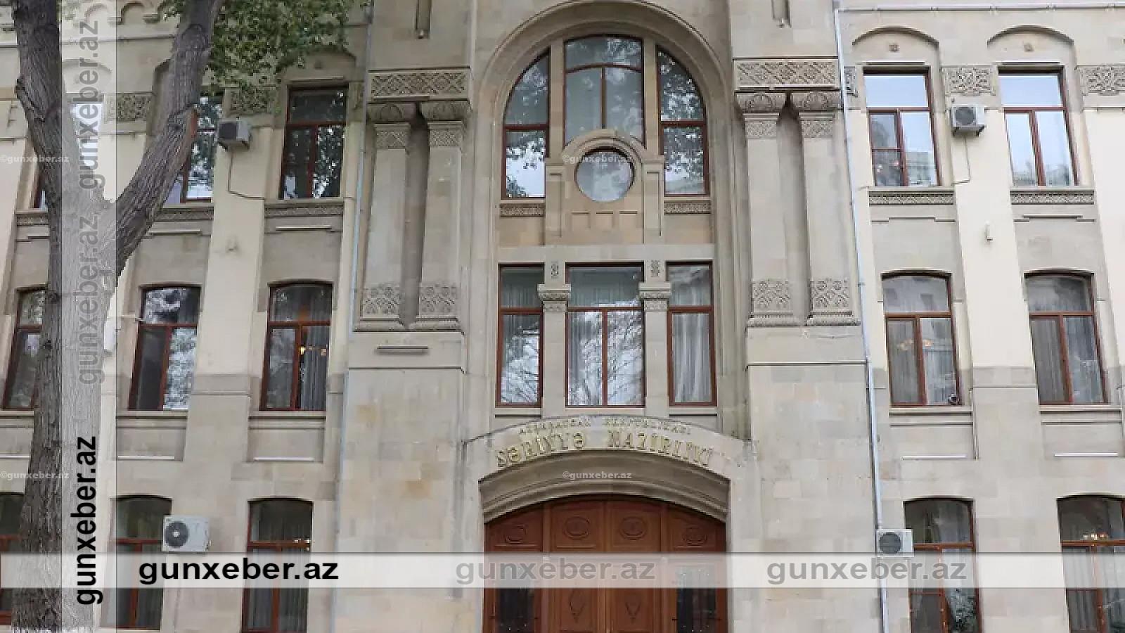 Səhiyyə Nazirliyi internetdən alınan dərmanlarla bağlı əhaliyə çağırış edib