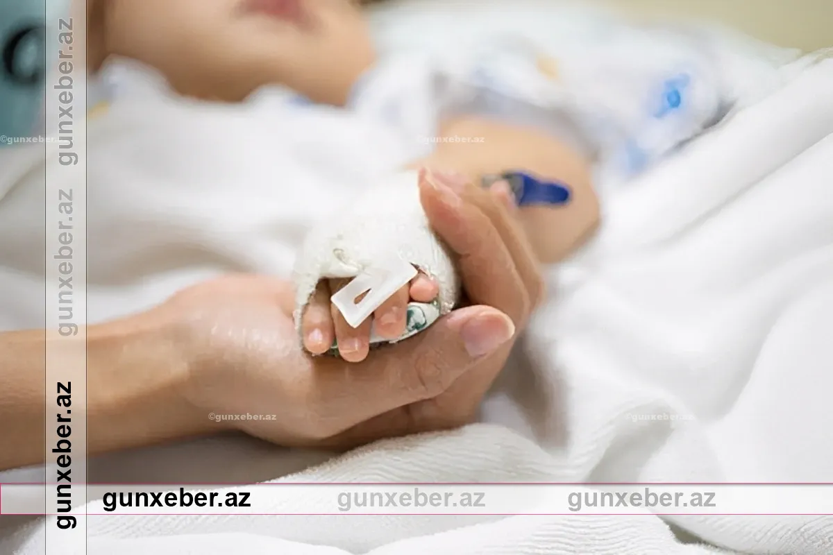 Bakıda bir yaşlı körpə evdə qəfil öldü