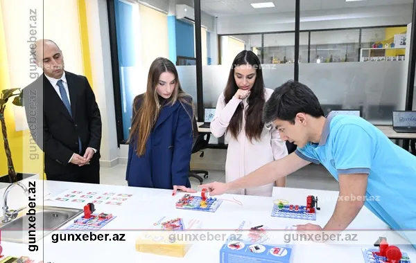 Leyla Əliyeva və Alyona Əliyeva Gəncədə STEAM mərkəzində və 37 nömrəli tam orta məktəbdə olublar