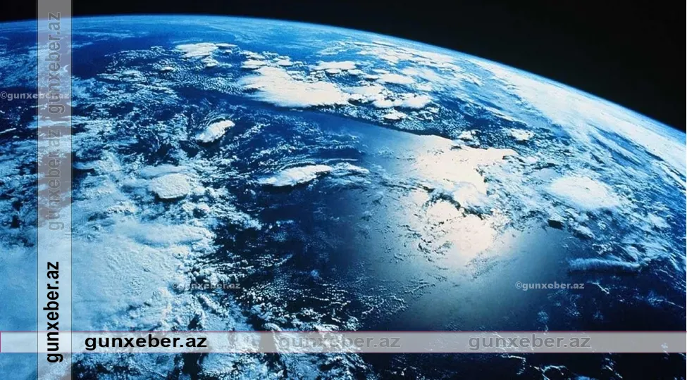 Yerdə maqnit qasırğası başlayıb